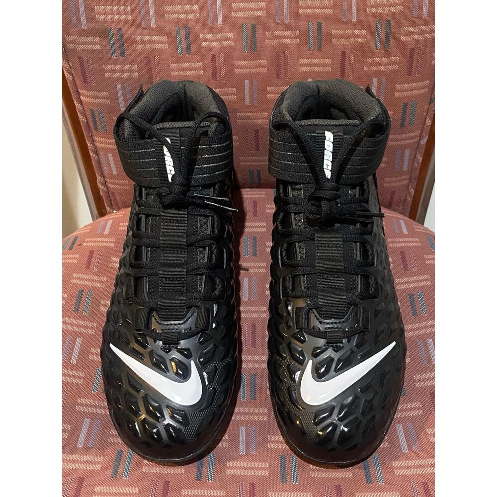 New Nike Men’s Sz 10.5 Force Savage Pro 2 Football Cleats Black White AH4000-002 - Picture 1 of 6